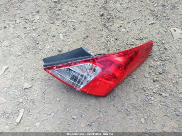 3N1CN7AP8FL838374 Nissan Versa S/s Plus/sl/sv