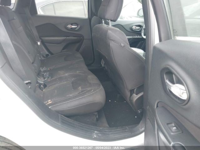 1C4PJLCB4FW669159 Jeep Cherokee Latitude