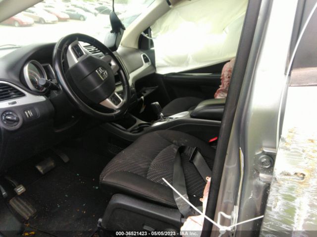 3C4PDCBB9KT869804 Dodge JOURNEY SE