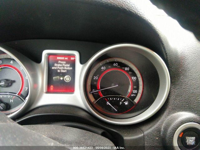 3C4PDCBB9KT869804 Dodge JOURNEY SE