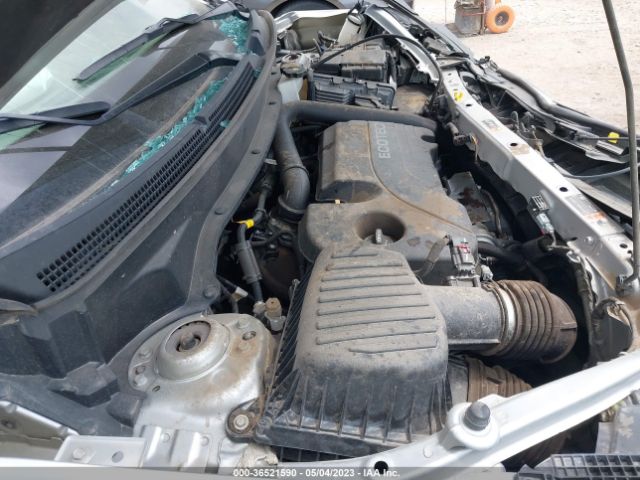 3GKALVEV8KL235270 GMC Terrain Slt