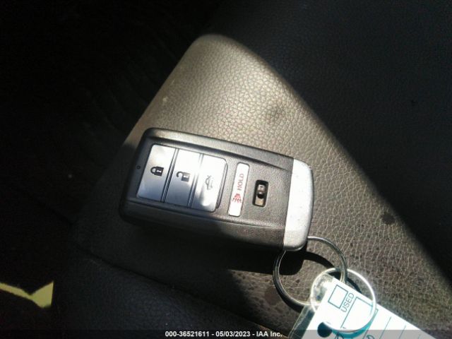 19UUB1F35LA013782 Acura TLX