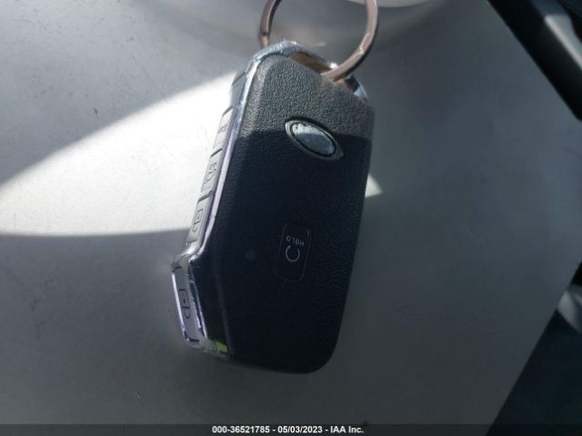 5XYP24HCXMG144184 KIA Telluride Lx