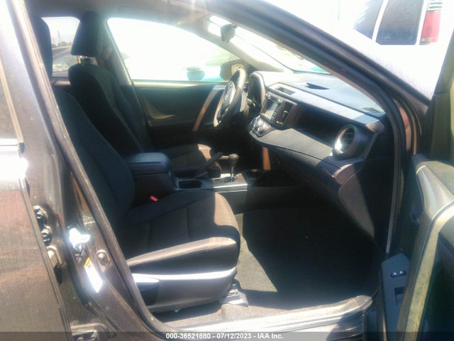 Toyota RAV4 LE 2017 JTMZFREV6HJ135374 Image 5