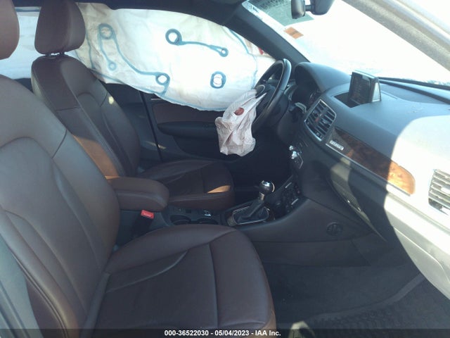 WA1EFCFS5GR020078 Audi Q3 Premium Plus