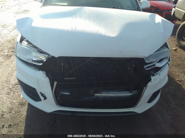 WA1EFCFS5GR020078 Audi Q3 Premium Plus