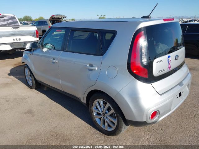KNDJP3A5XJ7529878 KIA SOUL +