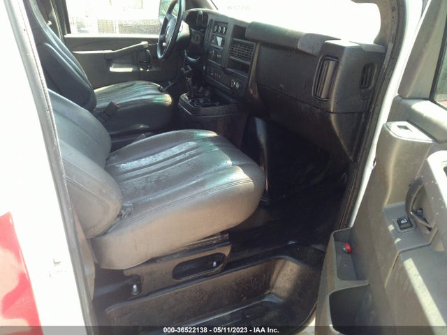 Chevrolet EXPRESS CARGO VAN 2021 1GCWGAFP7M1302336 Image 5