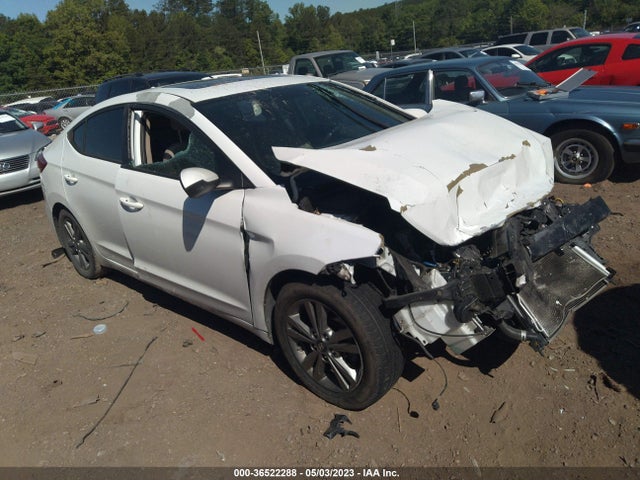 2017 5NPD84LF0HH145670 main image