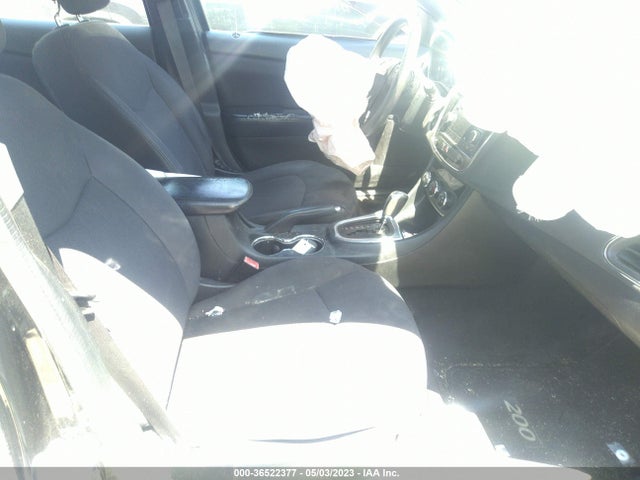 2013 CHRYSLER 200 LX VIN: 1C3CCBAB6DN670990