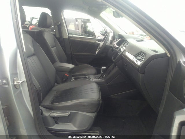 3VV3B7AX6NM042691 Volkswagen TIGUAN SE