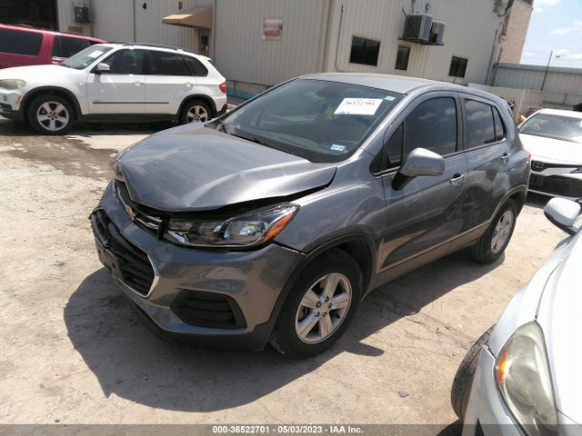 Chevrolet TRAX LS 2020 3GNCJKSB8LL147993 Image 2