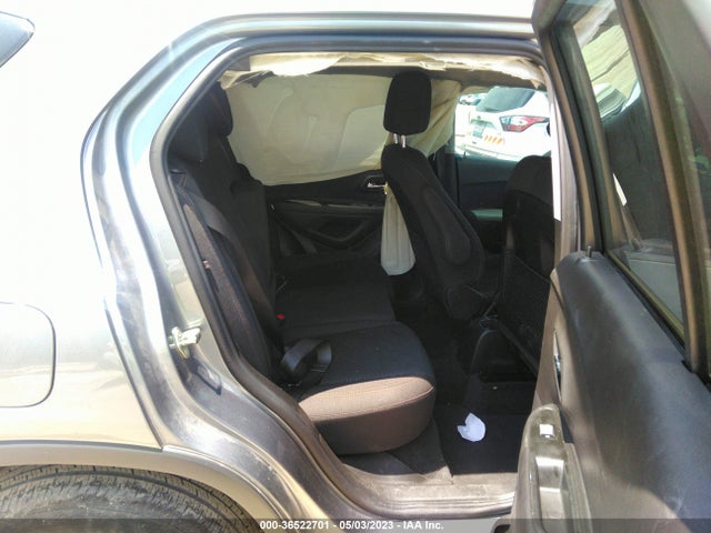 Chevrolet TRAX LS 2020 3GNCJKSB8LL147993 Image 9