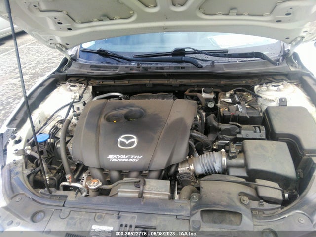 Mazda Mazda3 4-door Touring 2018 3MZBN1V33JM186082 Image 11