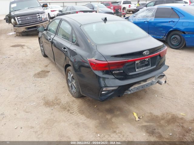 3KPF24AD6ME268982 KIA Forte Lxs