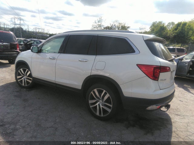 Honda Pilot Touring 2018 5FNYF6H9XJB010397 Image 3