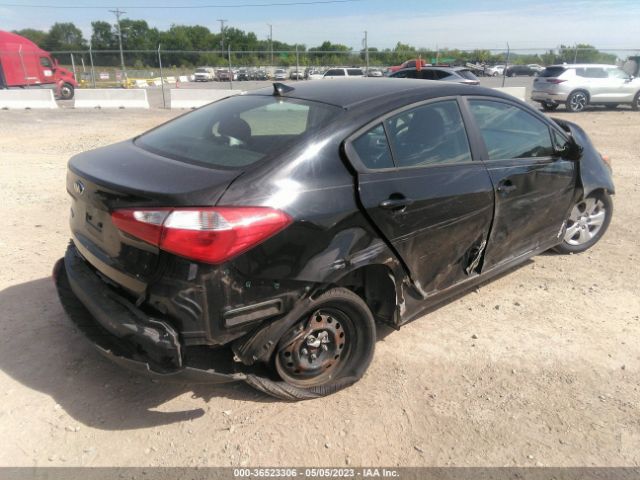 KNAFK4A65G5438750 KIA FORTE LX