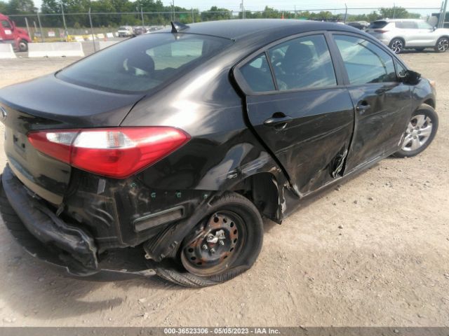 KNAFK4A65G5438750 KIA FORTE LX
