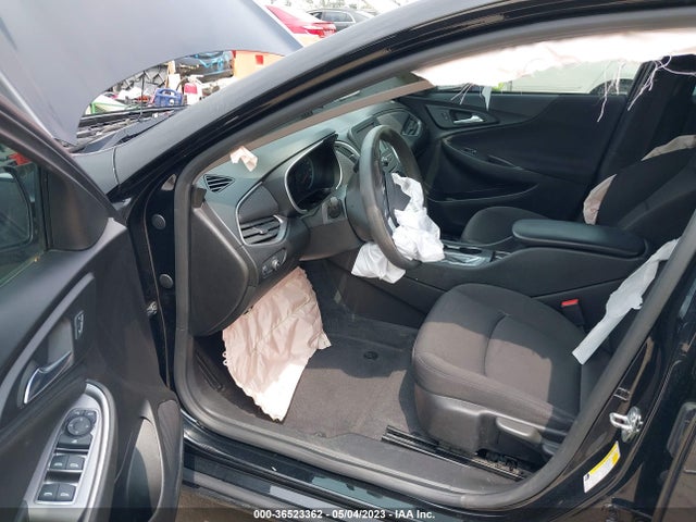 2018 CHEVROLET MALIBU LS VIN: 1G1ZB5ST5JF283850