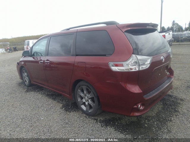 Toyota SIENNA SE 2015 5TDXK3DC8FS557050 Image 5
