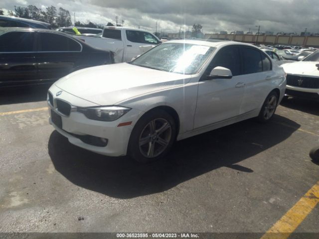 WBA3C1C59FP852071 BMW 3 Series 328i