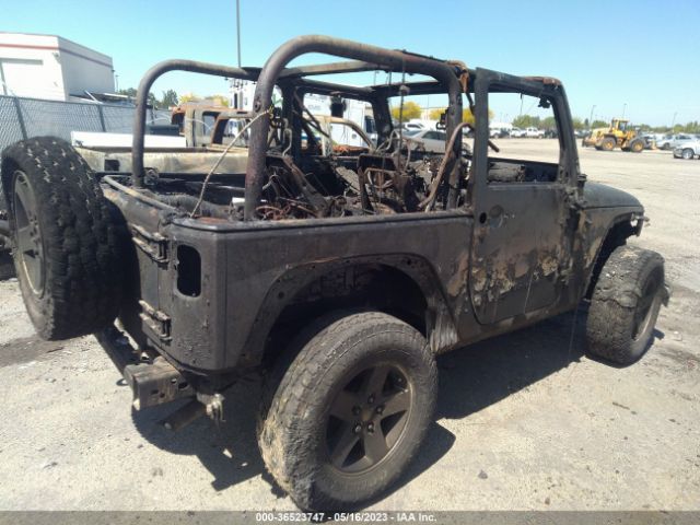 1C4AJWAG4GL217785 Jeep Wrangler Sport