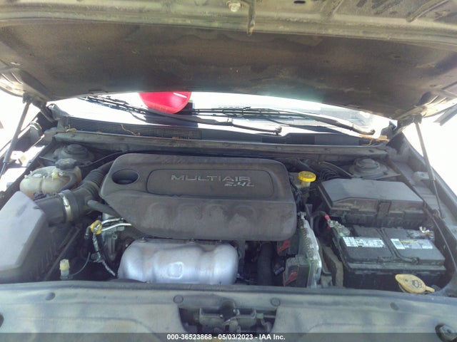 1C3CCCAB6FN611110 Chrysler 200 Limited