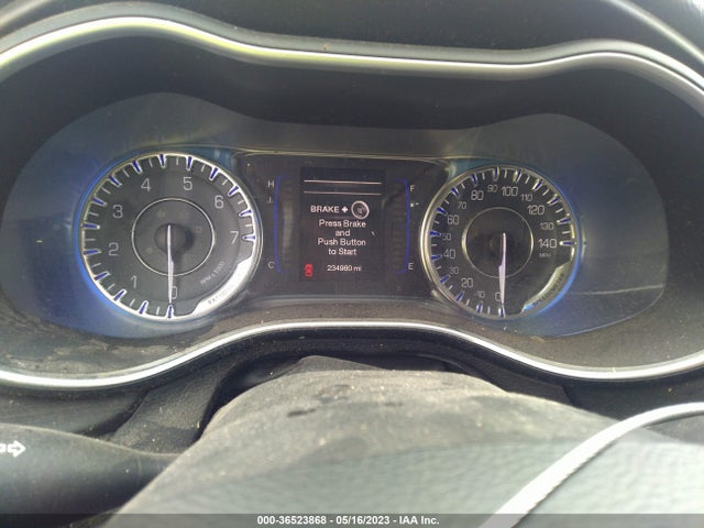 1C3CCCAB6FN611110 Chrysler 200 Limited