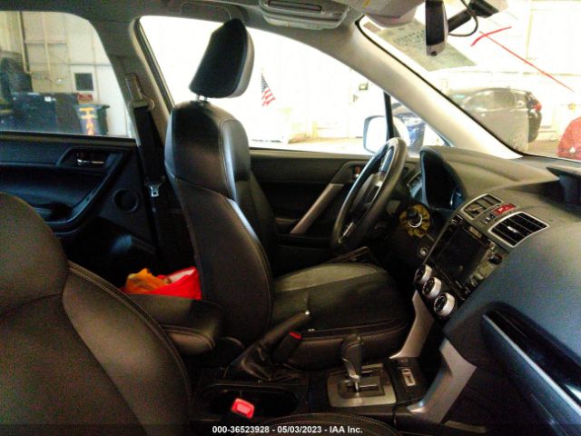 JF2SJARC2JH587234 Subaru Forester Limited