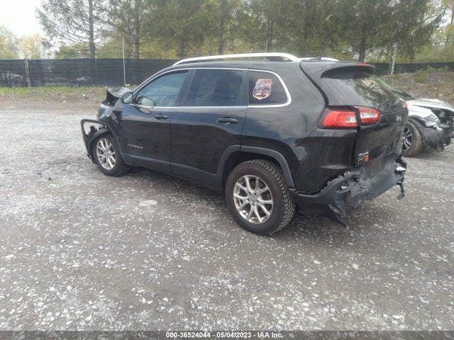 2016 JEEP CHEROKEE LATITUDE VIN: 1C4PJMCS8GW182523