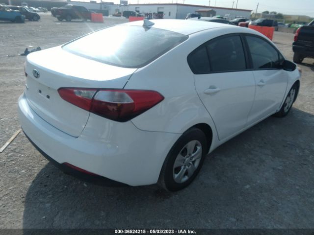 KNAFK4A6XG5605586 KIA FORTE LX