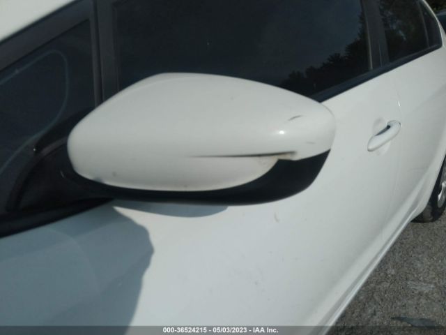 KNAFK4A6XG5605586 KIA FORTE LX