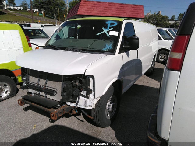 GMC SAVANA CARGO VAN 2017 1GTW7BFF2H1210750 Image 2