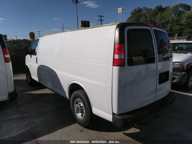 GMC SAVANA CARGO VAN 2017 1GTW7BFF2H1210750 Image 3