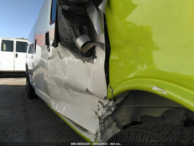 GMC SAVANA CARGO VAN 2017 1GTW7BFF2H1210750 Image 6