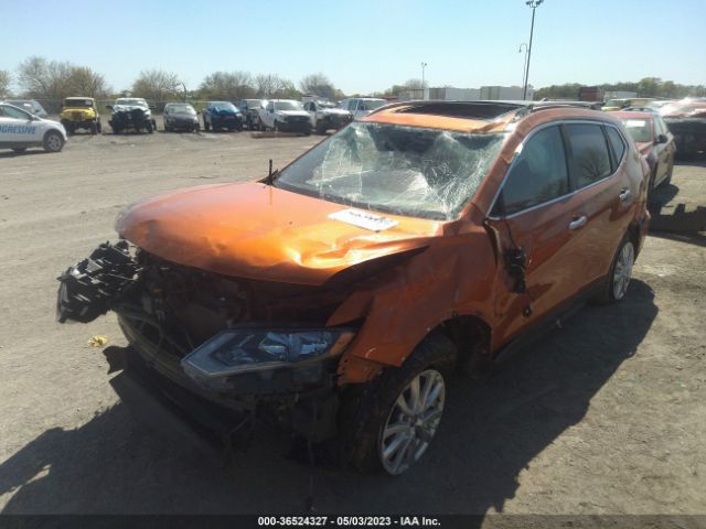 5N1AT2MV5JC721567 Nissan ROGUE SV