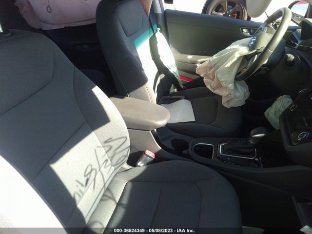 2022 Hyundai Ioniq, VIN: KMHC75LCXNU270862