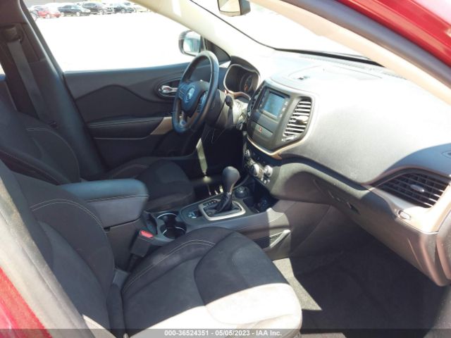1C4PJMCB2HD235648 Jeep Cherokee Latitude