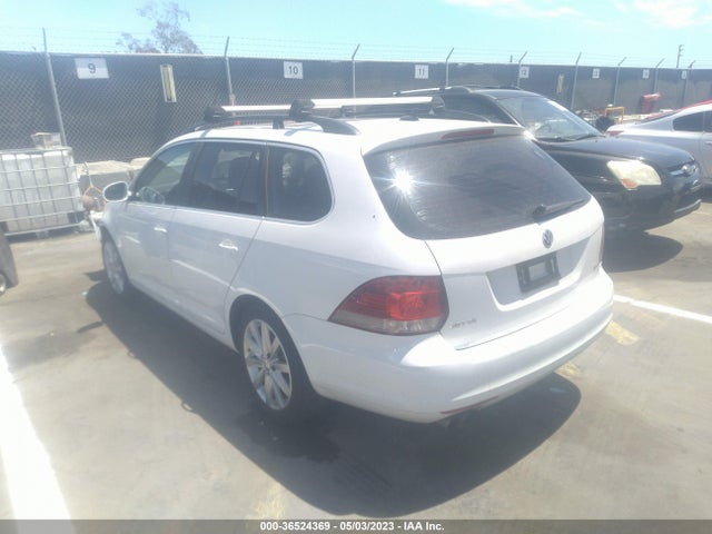 3VWPL7AJXEM627036 Volkswagen Jetta Sportwagen Tdi W/sunroof