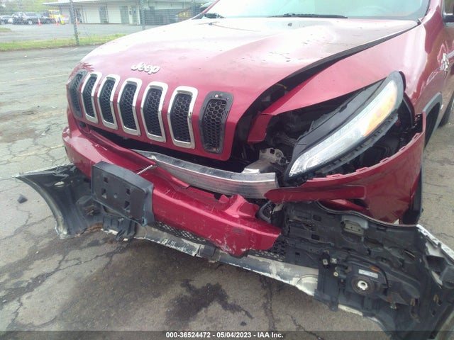1C4PJMAB6EW270048 Jeep Cherokee Sport