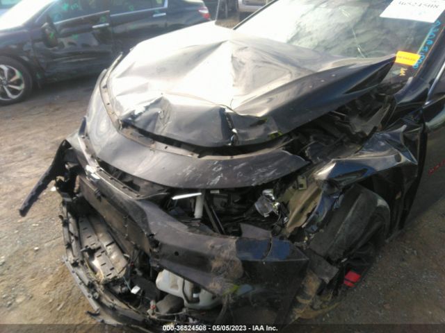 1G1ZD5ST2JF215760 Chevrolet MALIBU LT