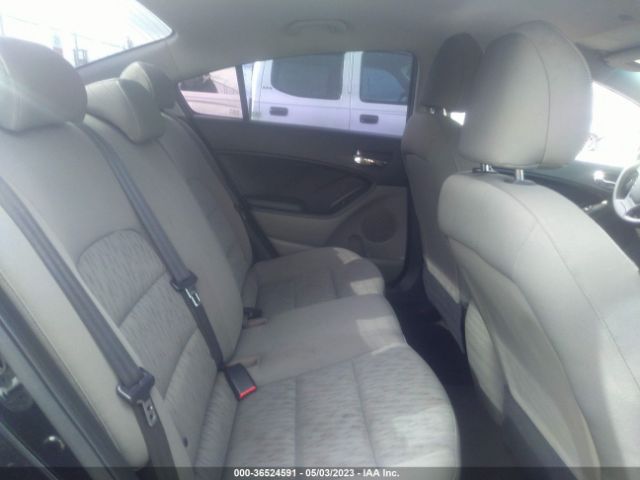 KNAFK4A60F5425869 KIA FORTE LX