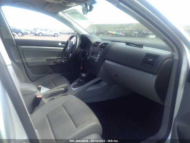 2008 VOLKSWAGEN JETTA SEDAN SE/SEL VIN: 3VWRZ71K58M106861