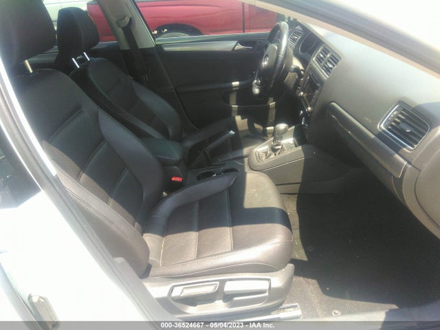 3VWD17AJ4FM276134 Volkswagen Jetta Sedan 1.8t Se W/connectivity