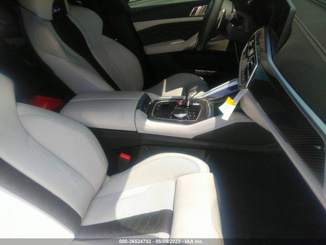 2022 BMW X6, VIN: 5YMCY0C07N9N01706