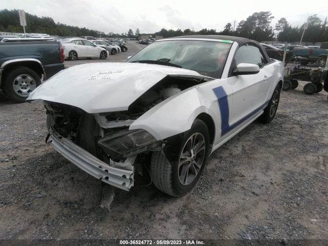 Ford Mustang V6 2014 1ZVBP8EM7E5328635 Image 2