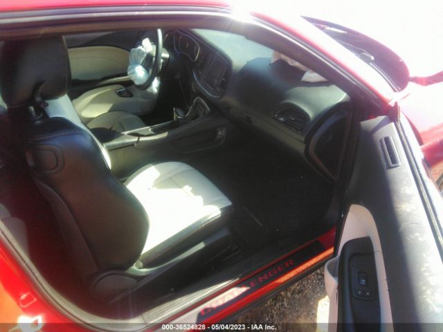 2C3CDZAG7GH309198 Dodge Challenger Sxt Plus