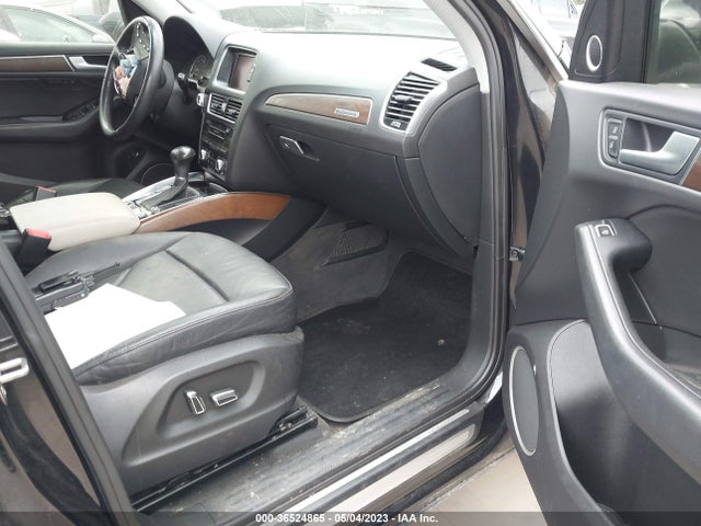 WA1LFAFP9EA059923 Audi Q5 Premium Plus