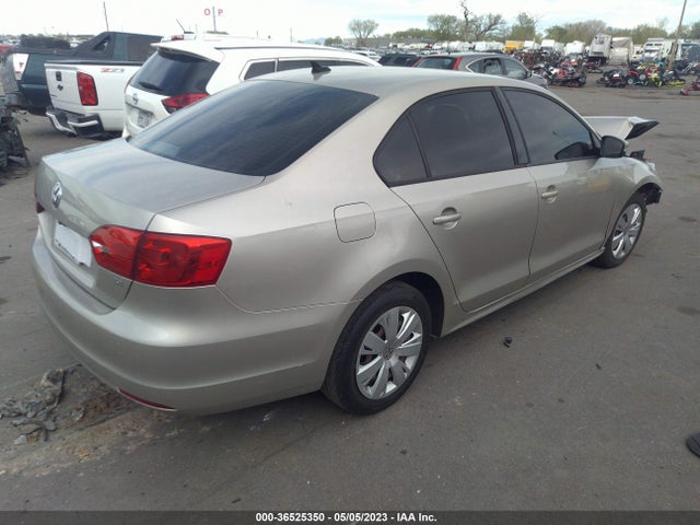 3VWD17AJ8EM287507 Volkswagen Jetta Sedan Se
