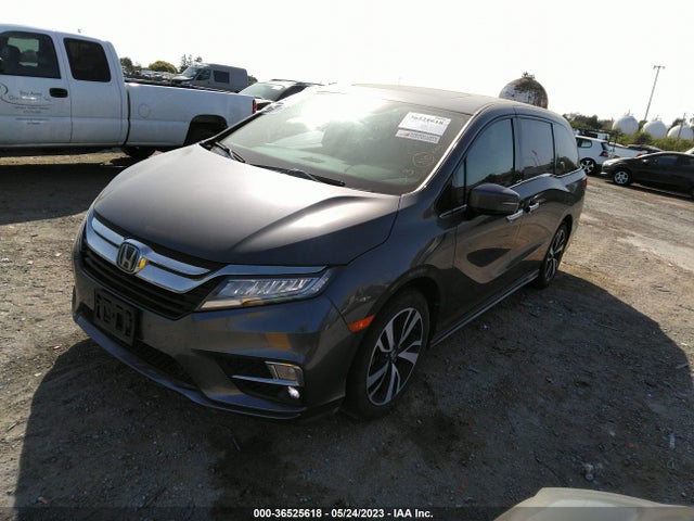 Honda Odyssey Elite 2018 5FNRL6H99JB108947 Image 2